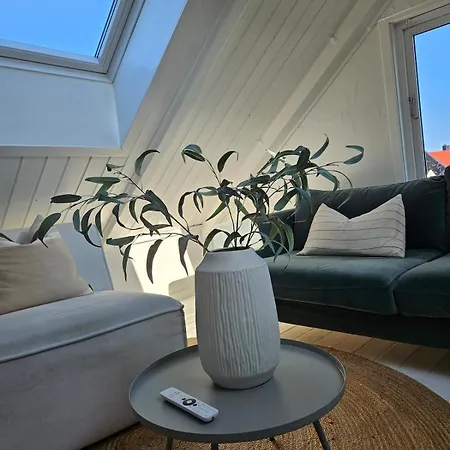 Historisk Naer Sentrum, Gratis Parkering Lägenhet Kristiansand